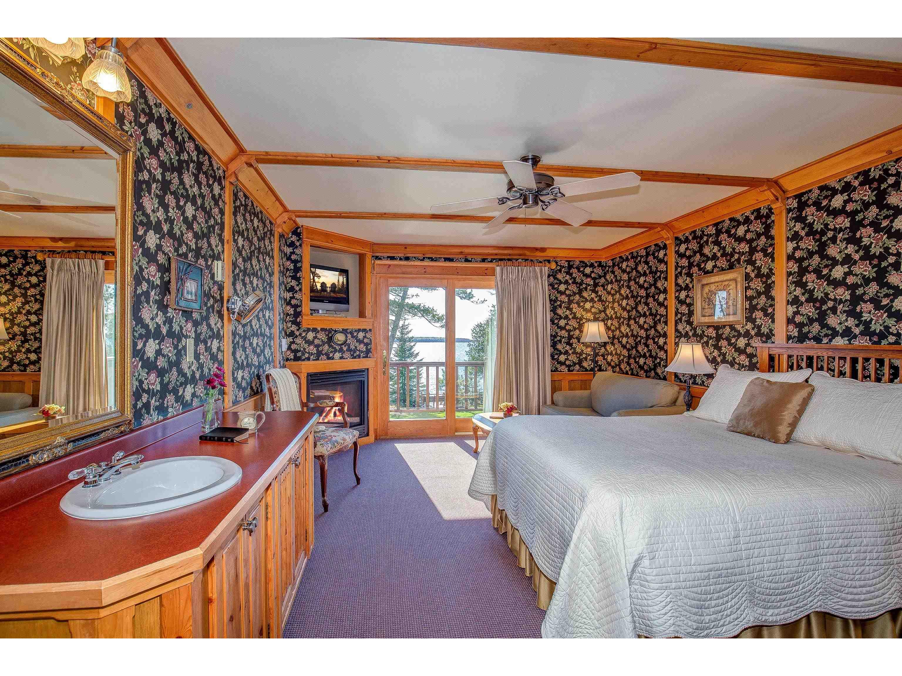 89405 Jack Pine Rd Cornucopia WI 54827 - Lake Superior 6119405 image33