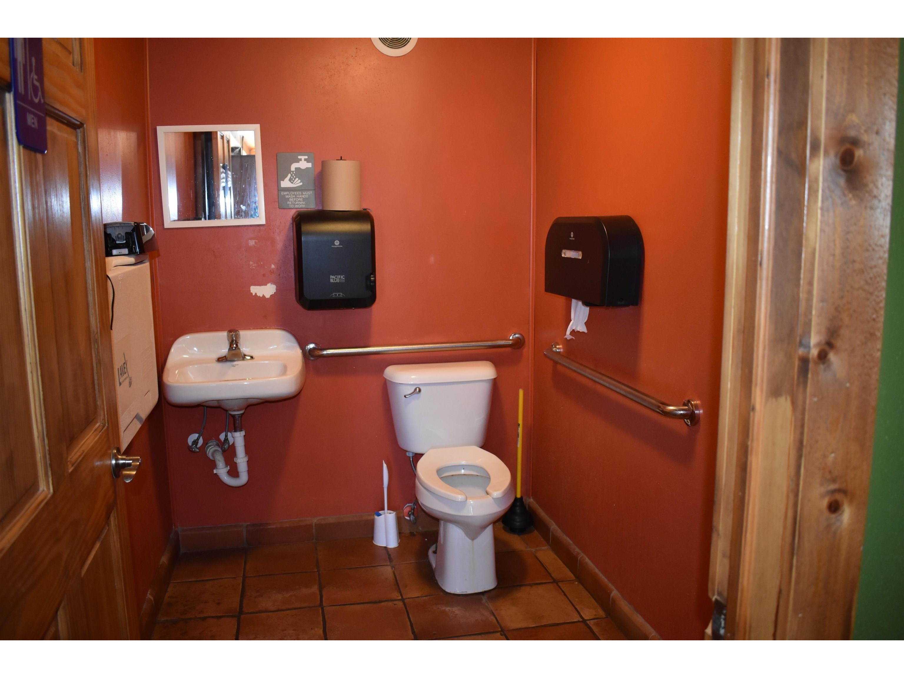 901 W Bayfield St Washburn WI 54891 6116486 image11