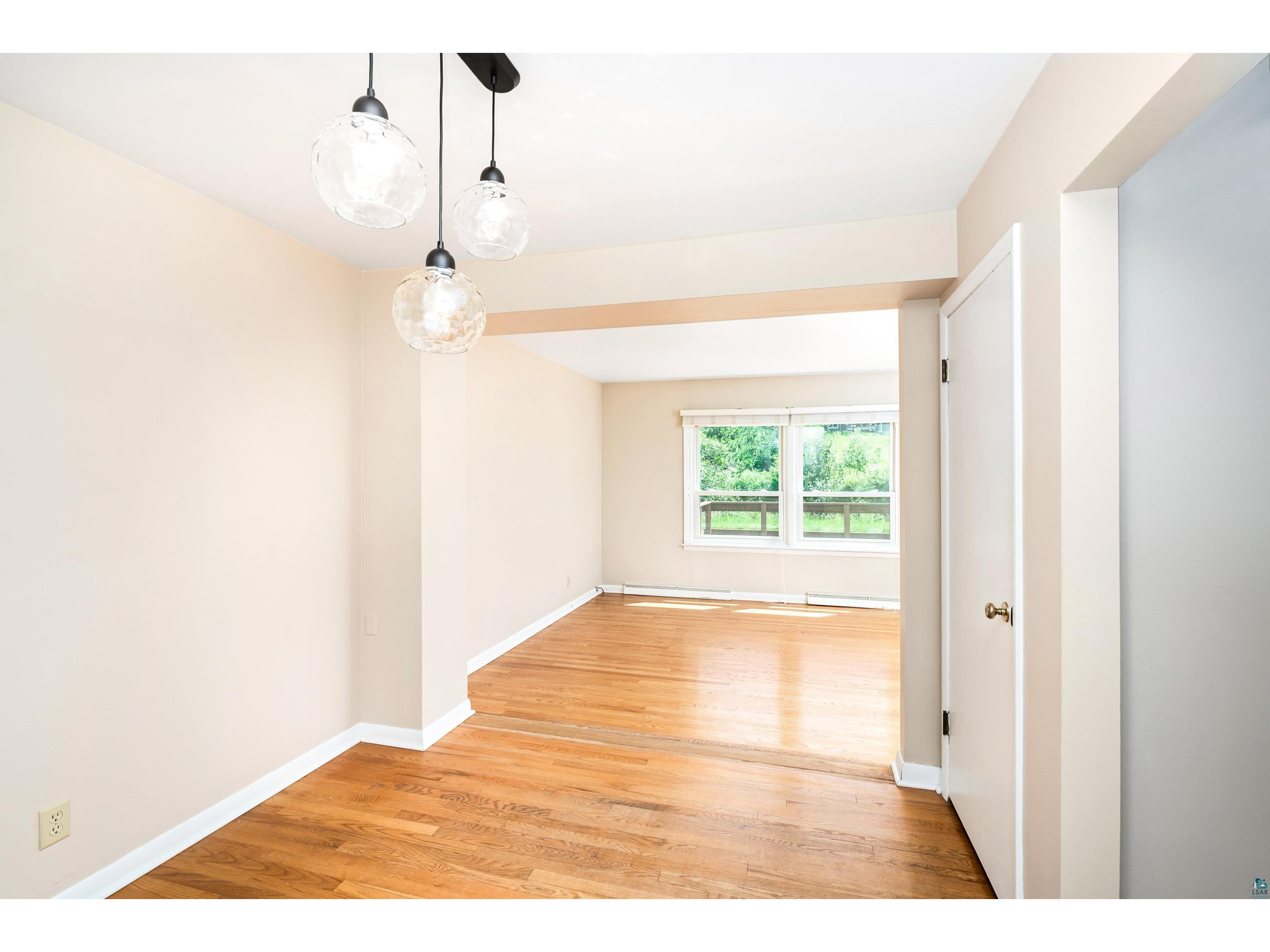 902 Madison Ave Duluth MN 55811 6126777 image16