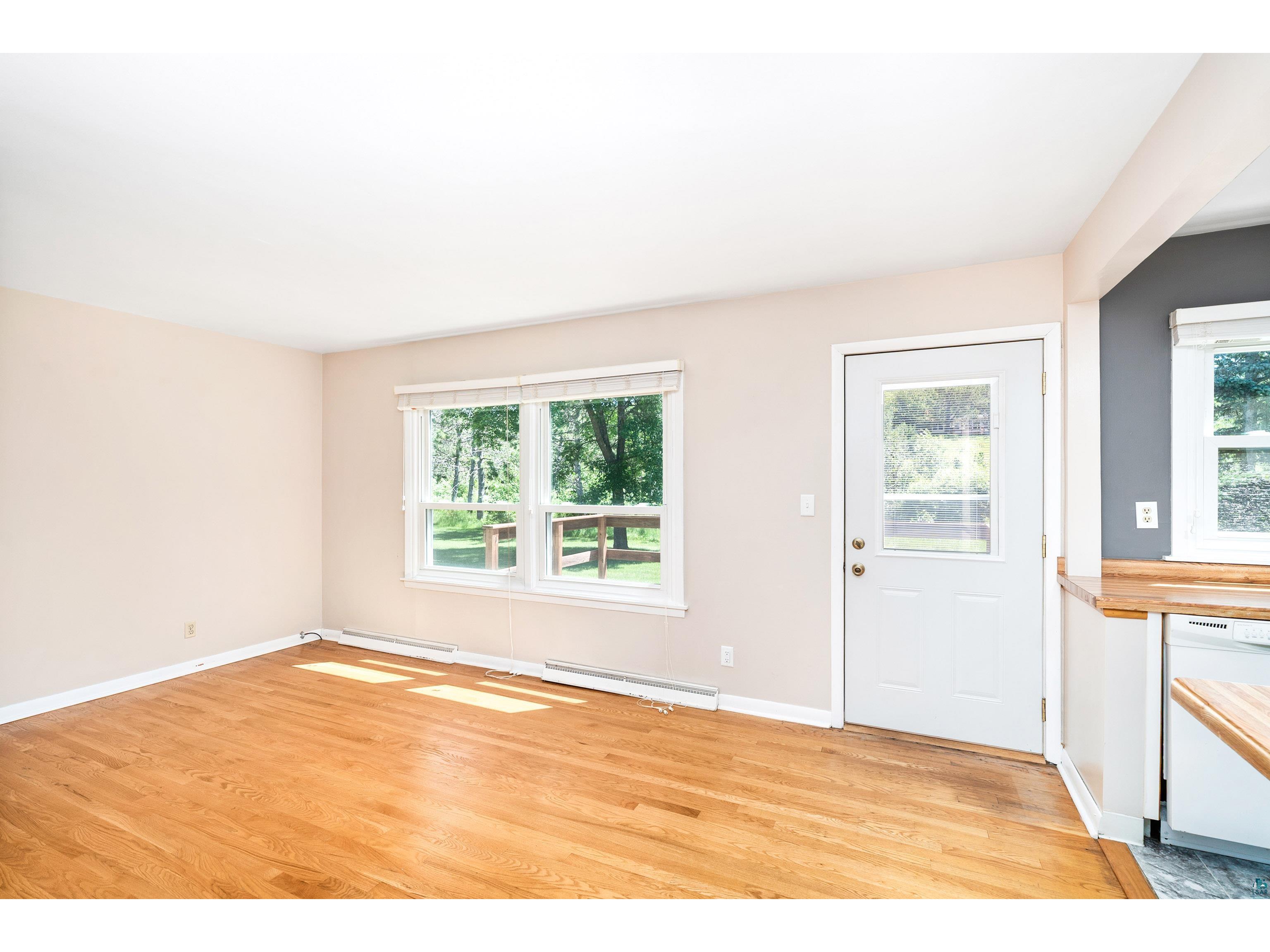 902 Madison Ave Duluth MN 55811 6126777 image8