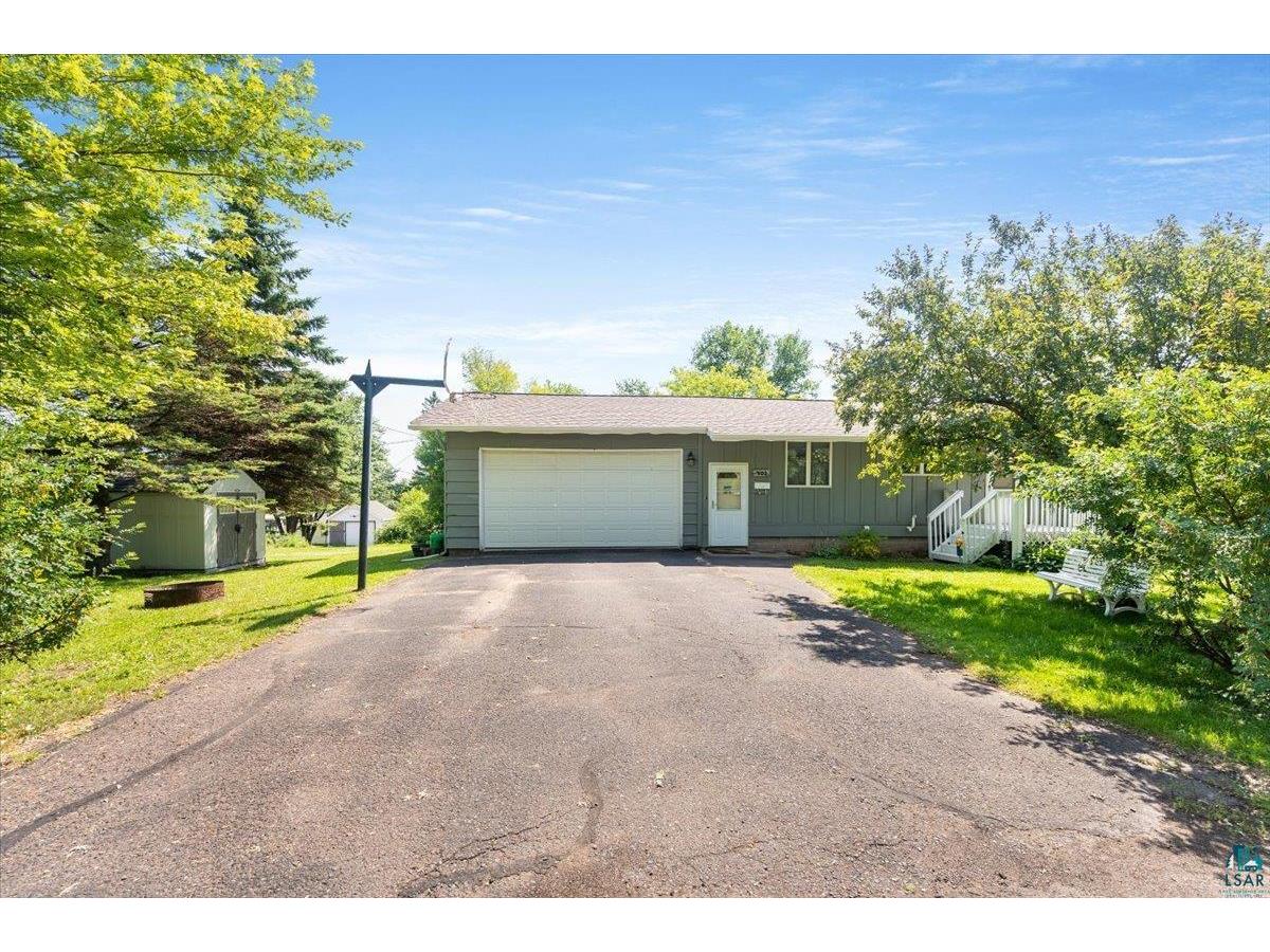 902 N 61st Ave W Duluth MN 55807 6109670 image1