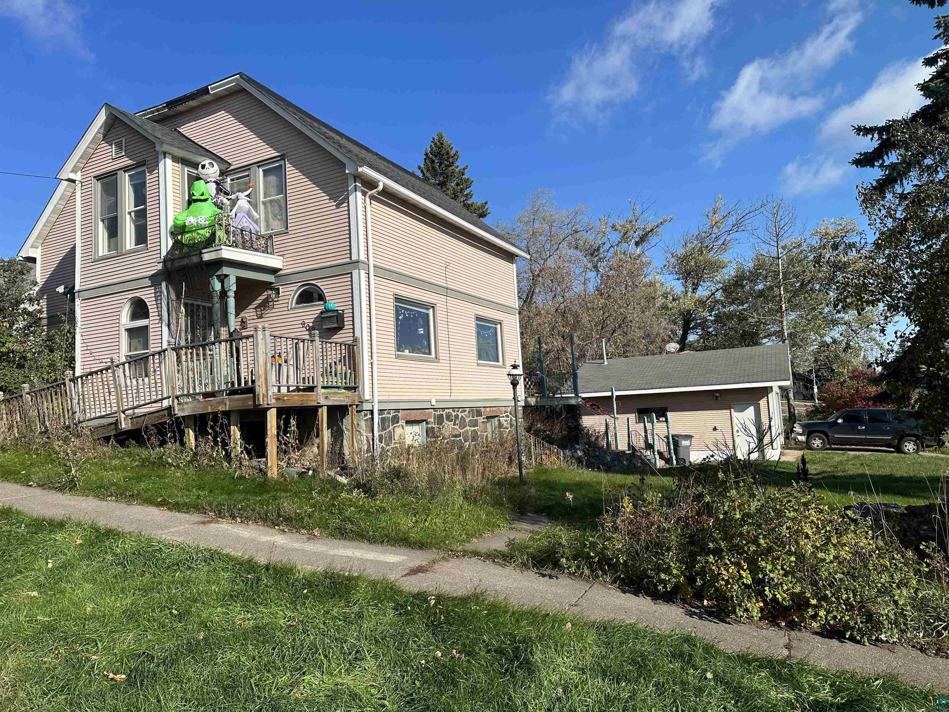 902 N Lake Ave Duluth MN 55802 6111376 image1