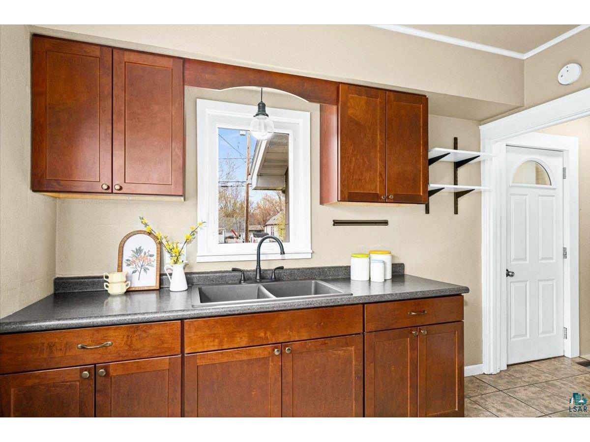 903 E 5th St Superior WI 54880 6125526 image17