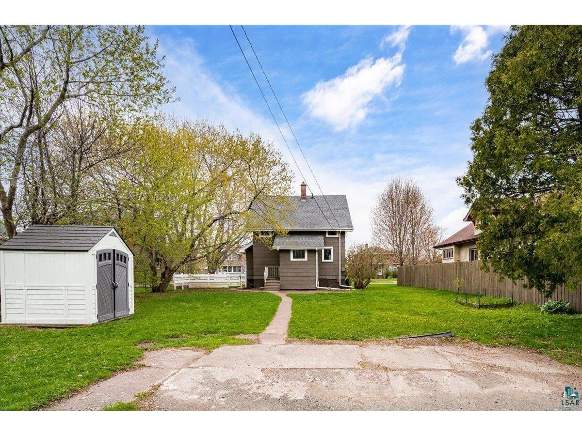 903 E 5th St Superior WI 54880 6125526 image3