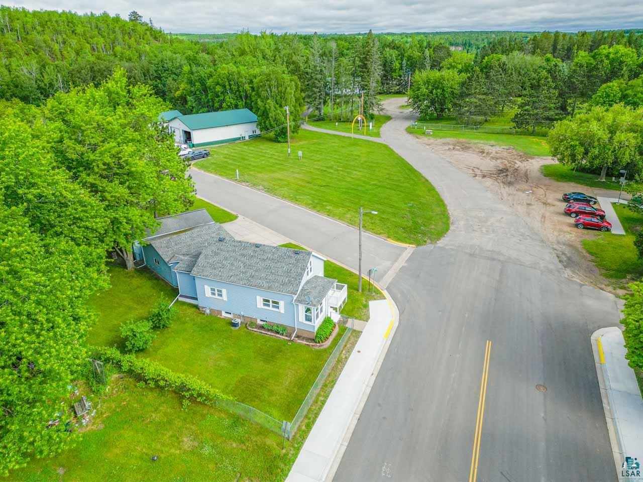 903 Gary St Calumet MN 55716 6126186 image45
