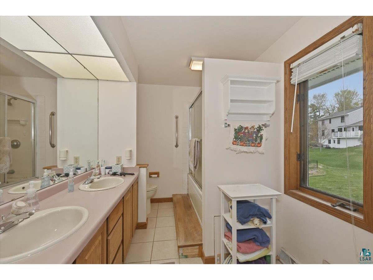 905 Mellwood Ave Duluth MN 55804 6125544 image20