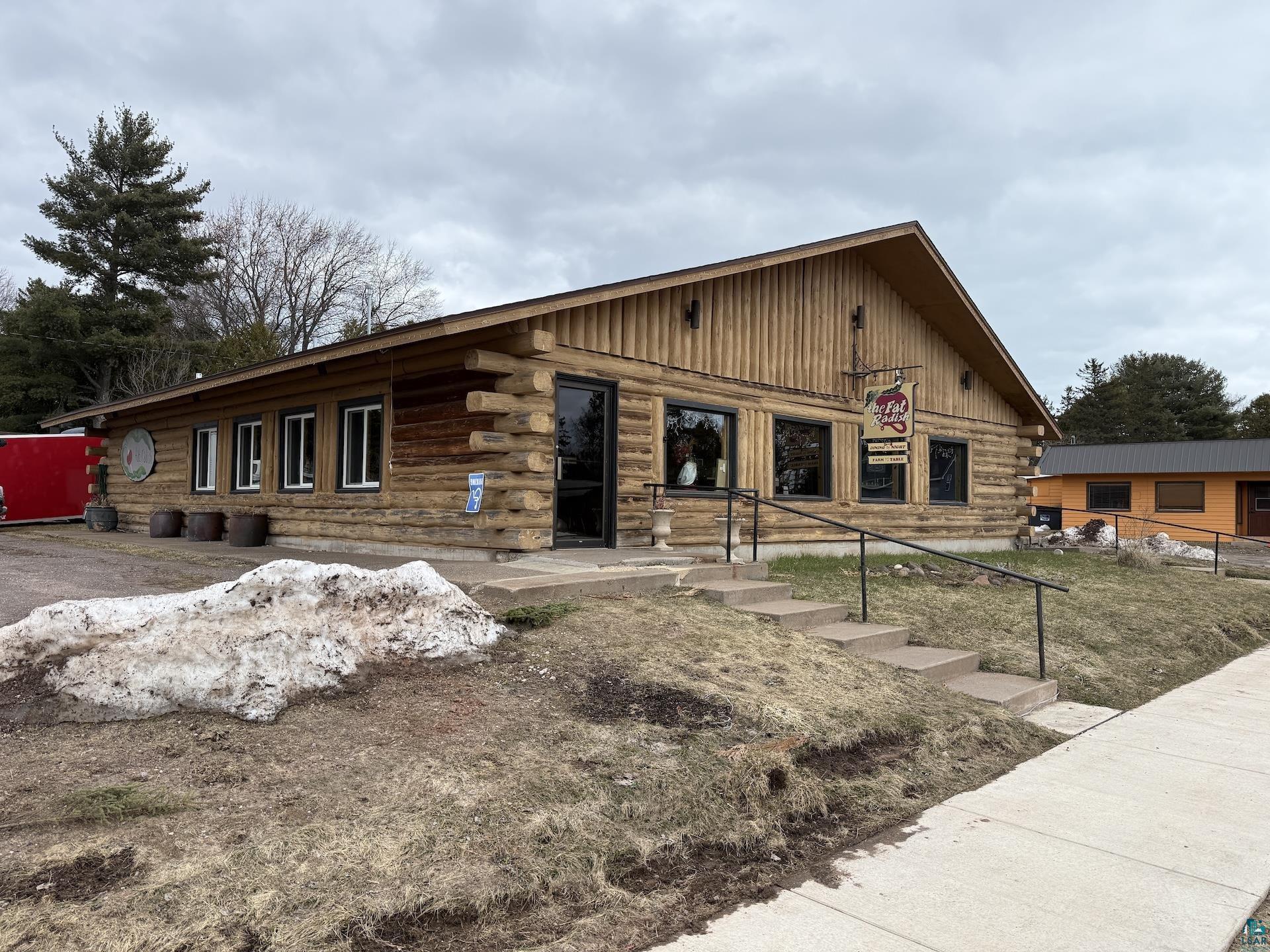 905 W Bayfield St Washburn WI 54891 6124418 image1