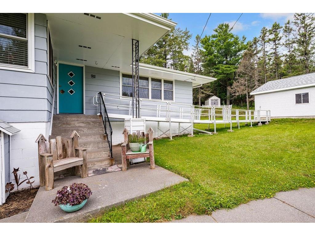 911 Christine Cr Beaver Bay MN 55601 6121573 image1