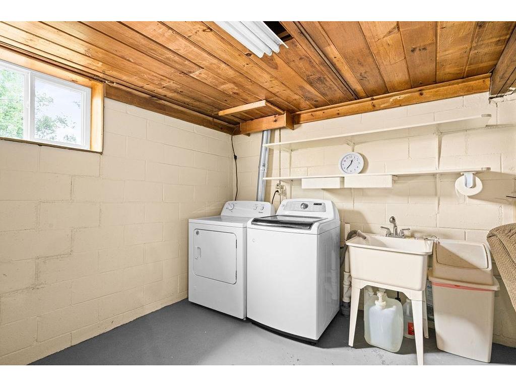 911 Christine Cr Beaver Bay MN 55601 6121573 image25