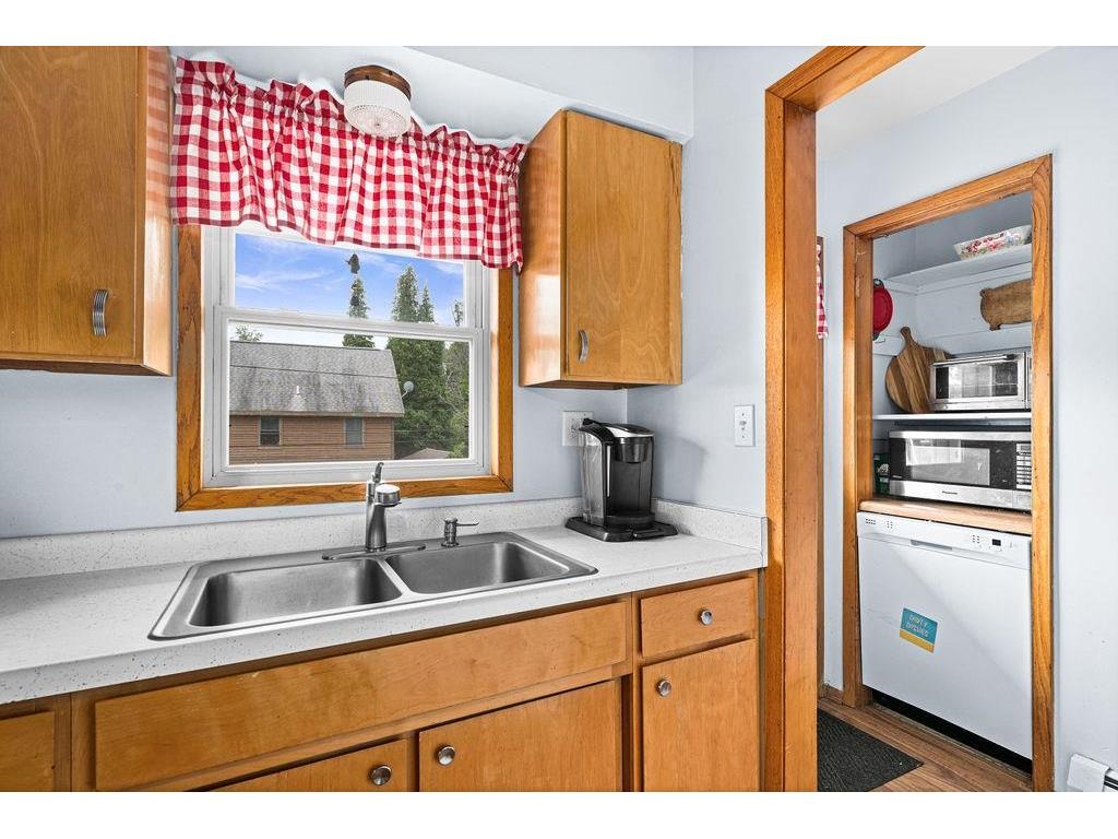 911 Christine Cr Beaver Bay MN 55601 6121573 image5