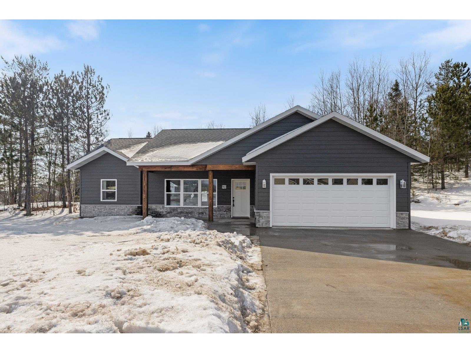 912 Carter Cr Eveleth MN 55734 6123906 image1