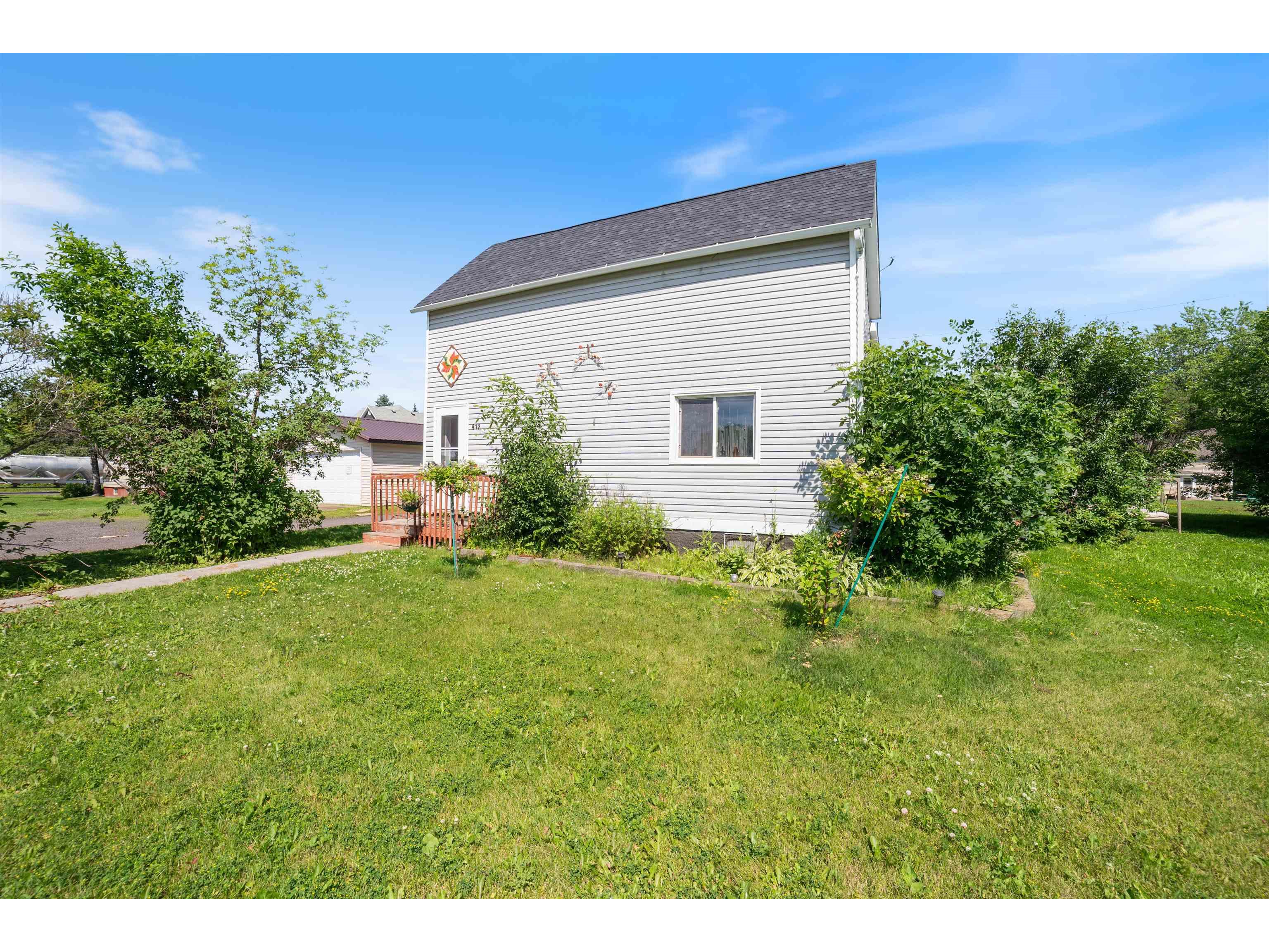 912 Catlin Ave Superior WI 54880 6122281 image1