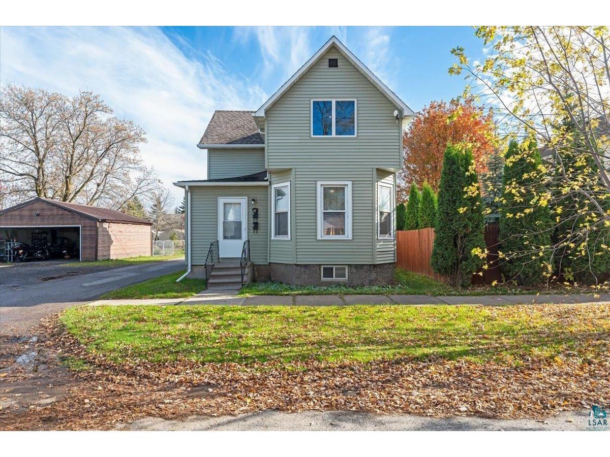 912 Clough Ave Superior WI 54880 6117032 image1
