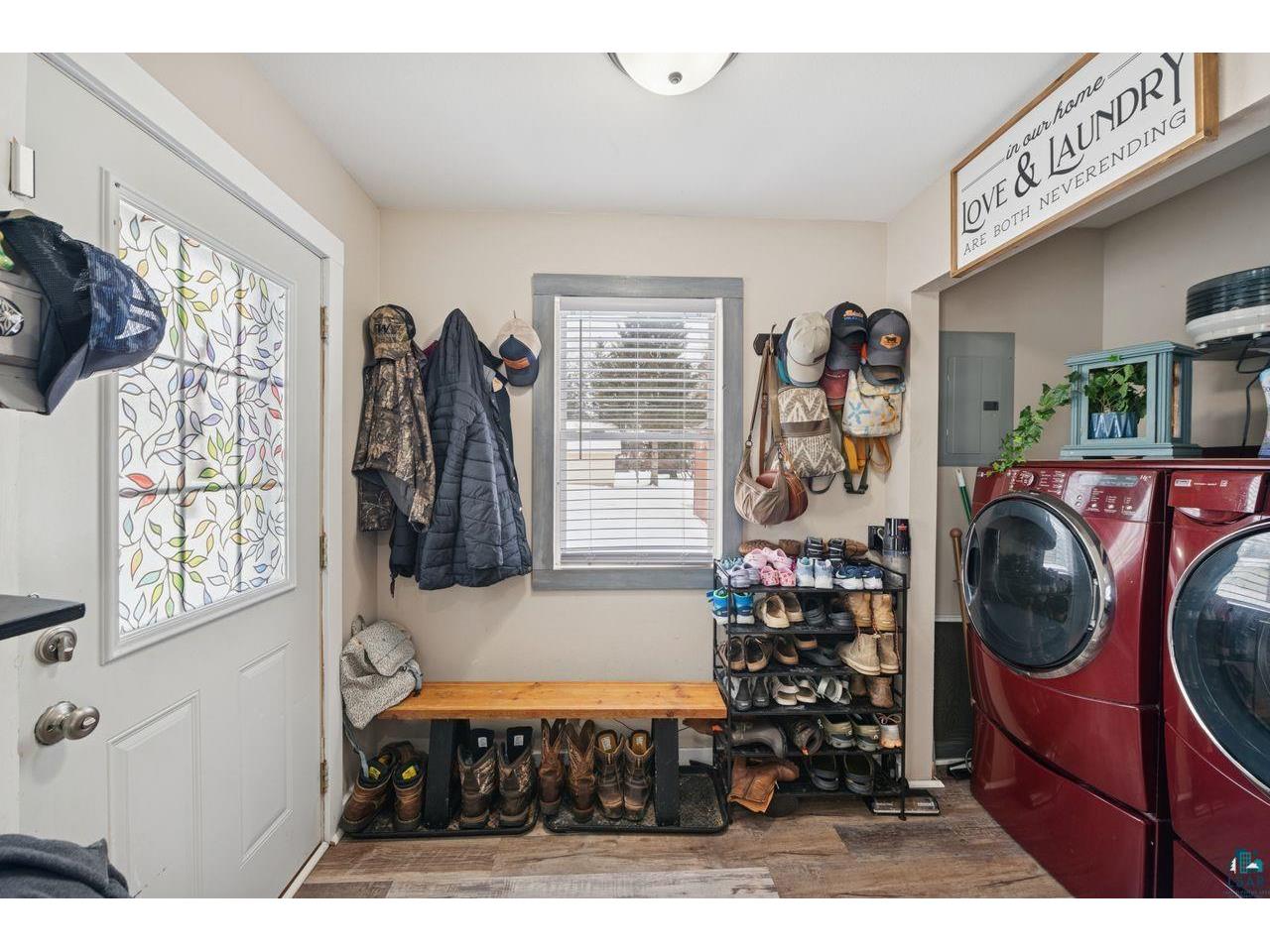 915 11th Ave W Ashland WI 54806 6123543 image17