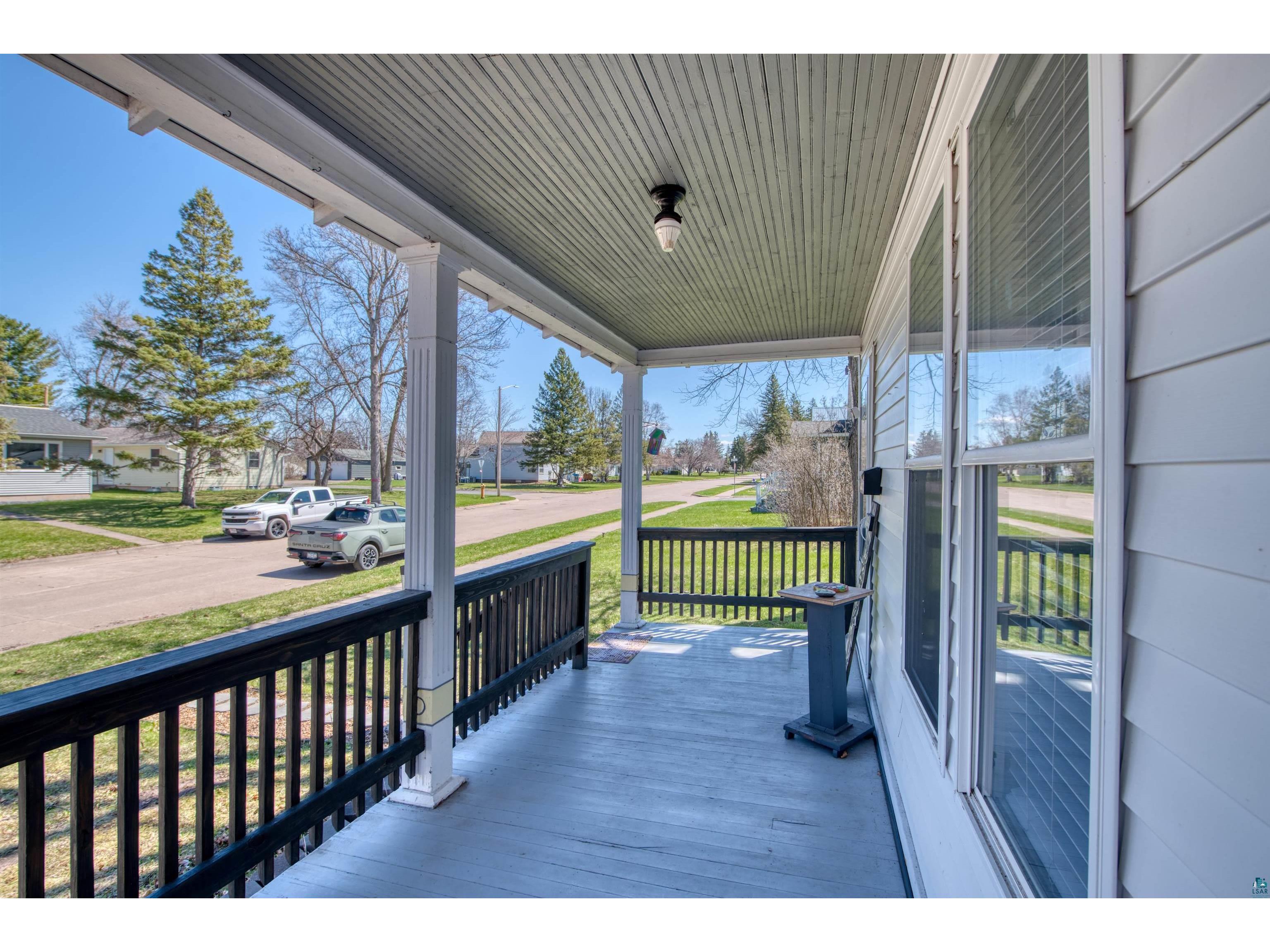 915 11th Ave W Ashland WI 54806 6123543 image3