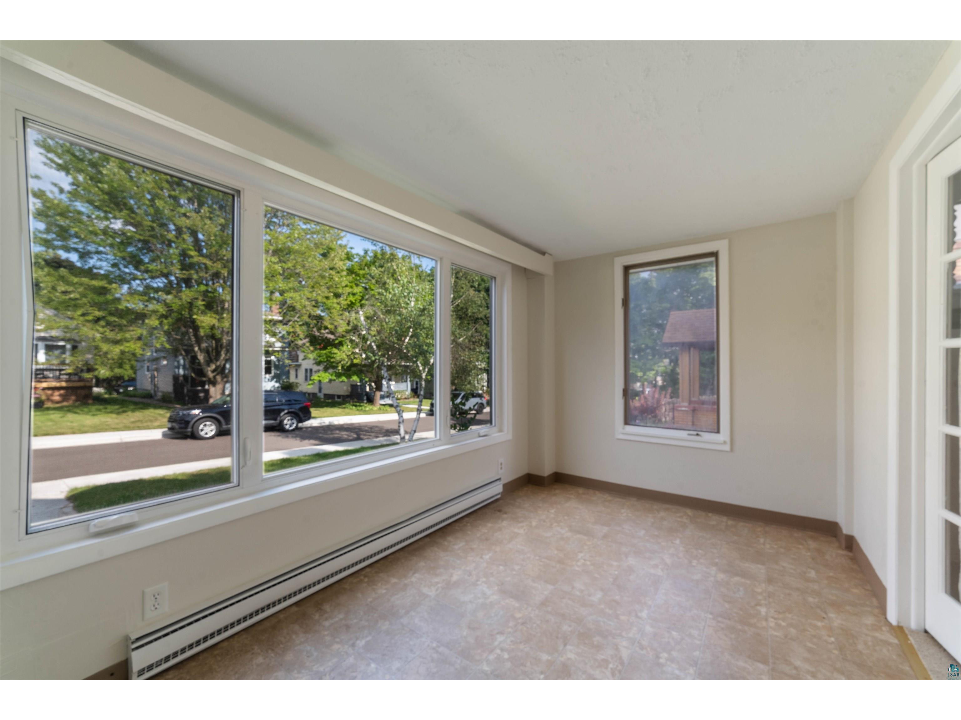 915 Grandview Ave Duluth MN 55812 6124089 image7