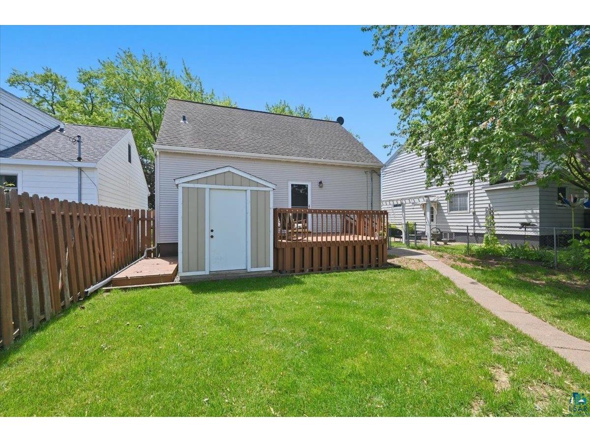 915 N 22nd St Superior WI 54880 6126135 image18