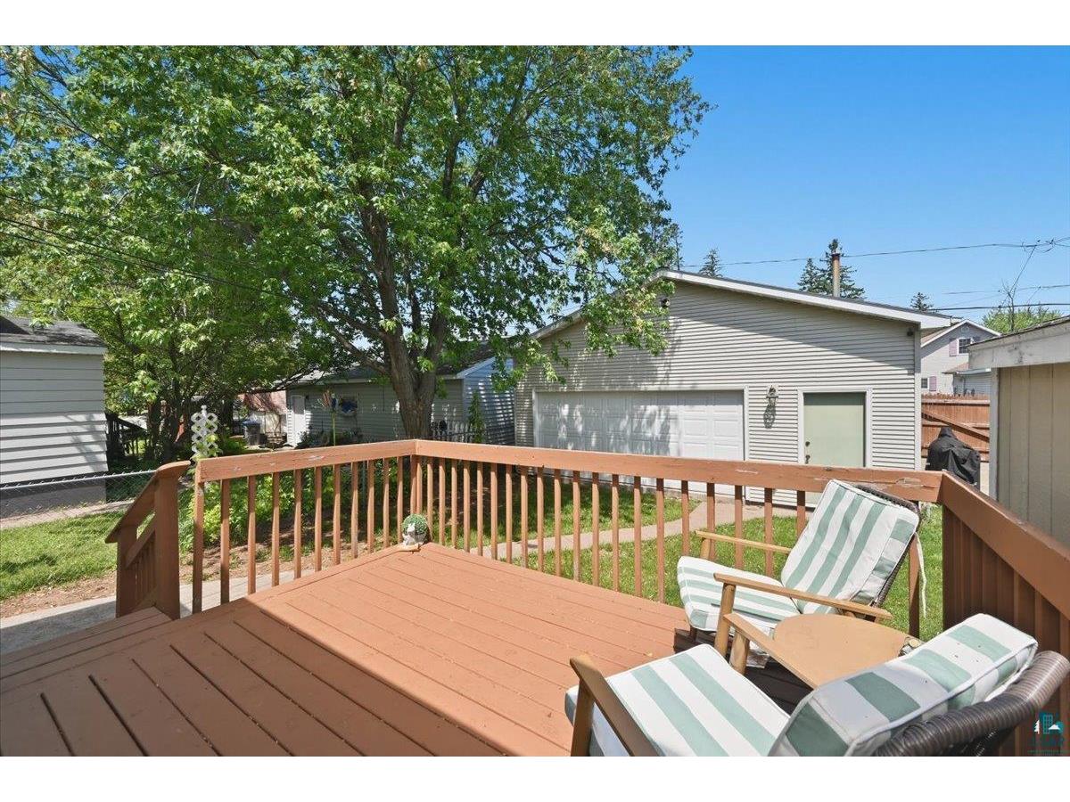 915 N 22nd St Superior WI 54880 6126135 image19
