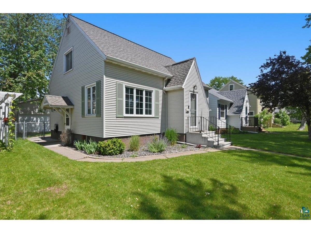 915 N 22nd St Superior WI 54880 6126135 image25