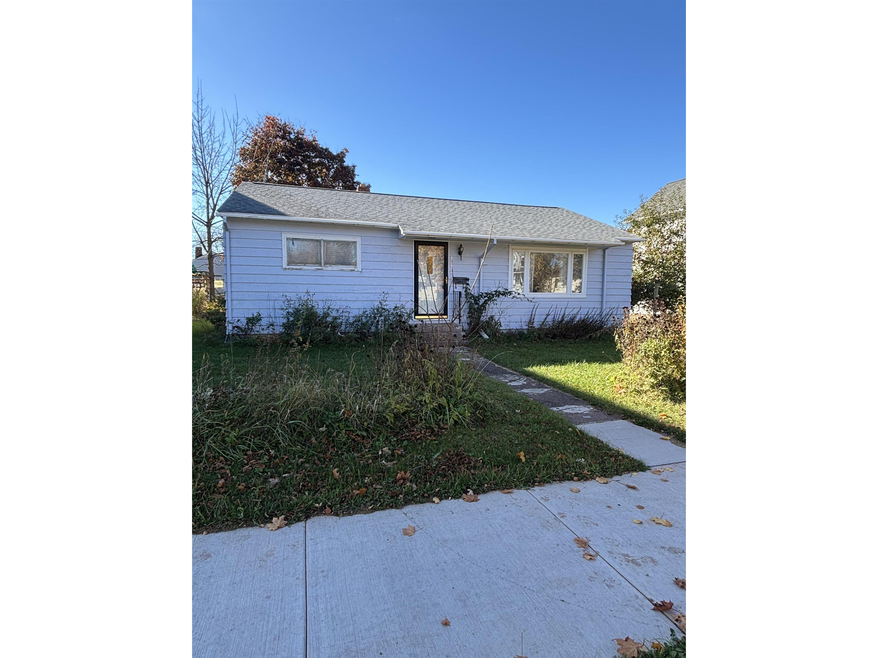 915 Prentice Ave Ashland WI 54806 6122713 image1