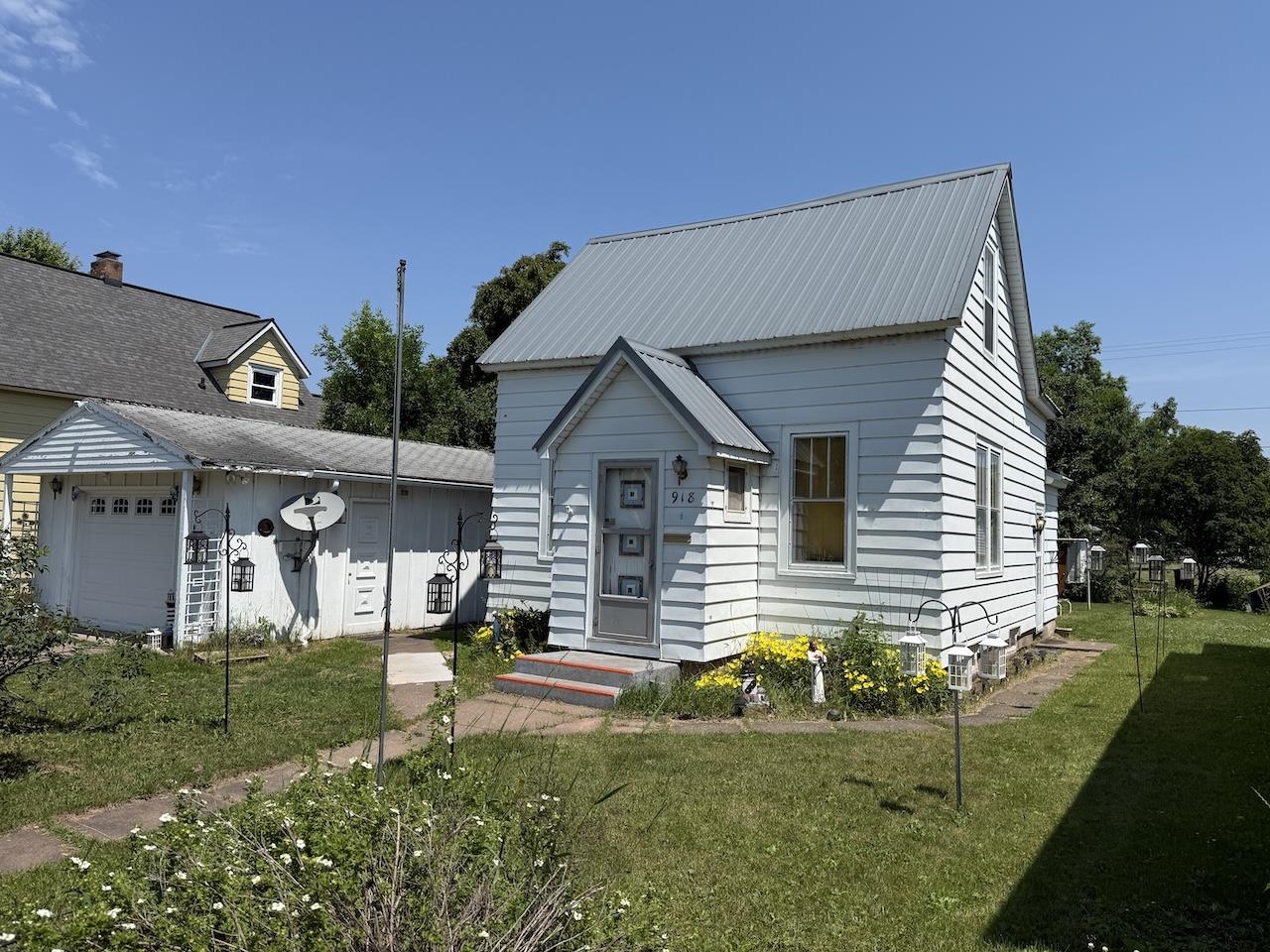 918 Prentice Ave Ashland WI 54806 6120511 image1