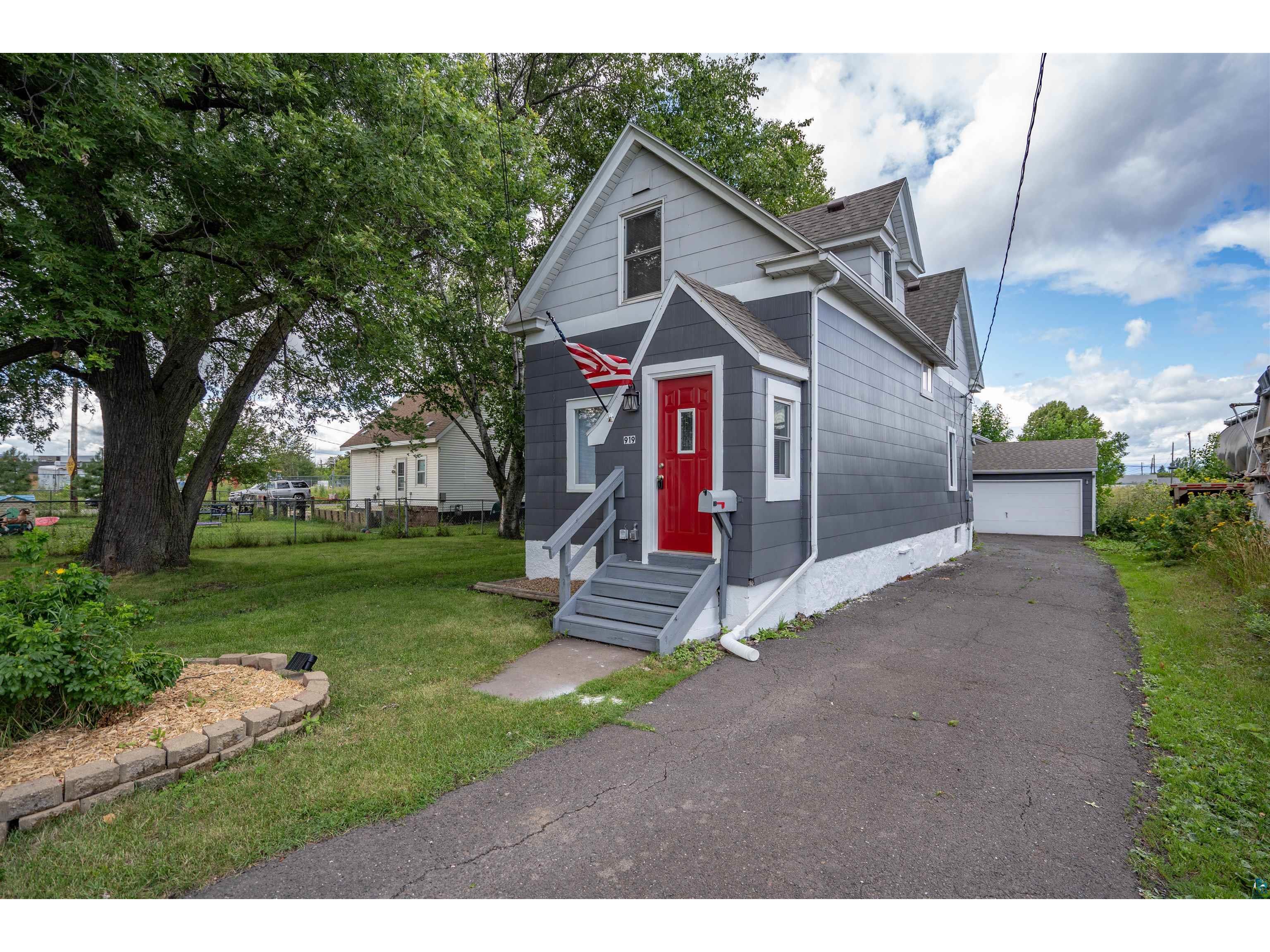919 Winter St Superior WI 54880 6115435 image1