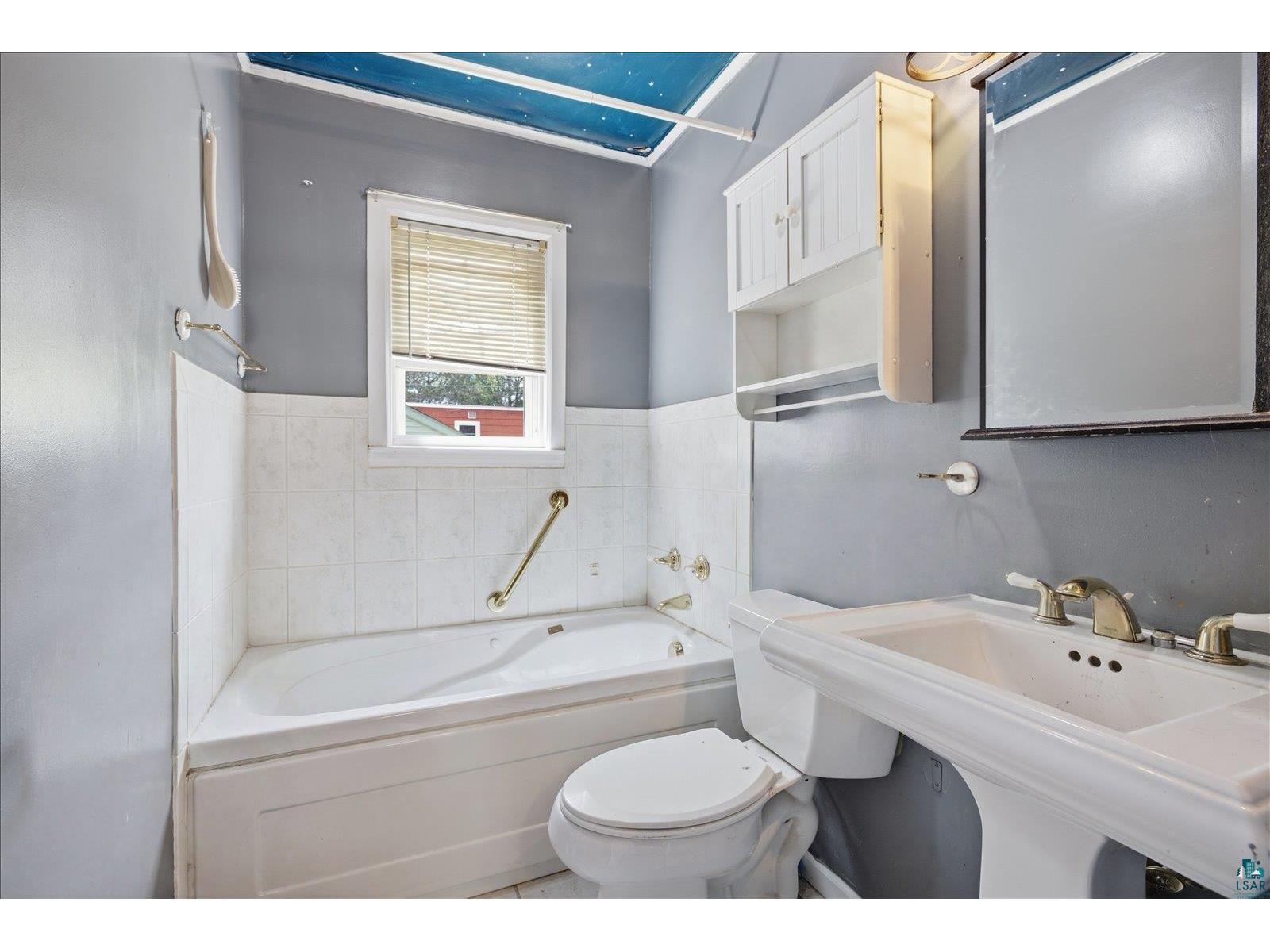 920 N 16th St Virginia MN 55792 6126160 image18