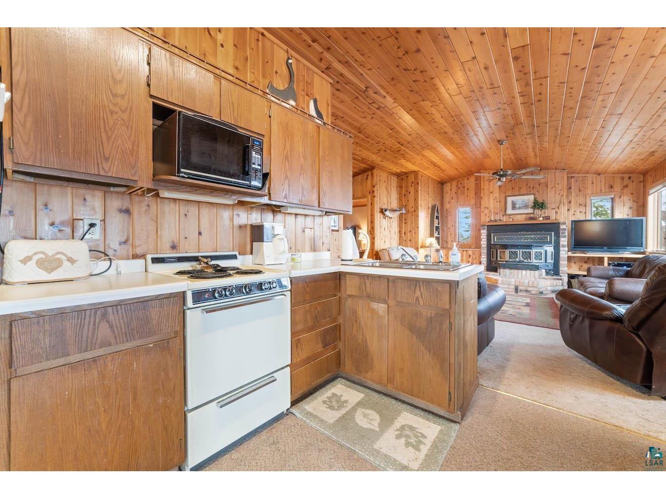 9209 Pequaywan Lake Rd, Duluth, MN, 55803 MLS 6113226 Edina Realty