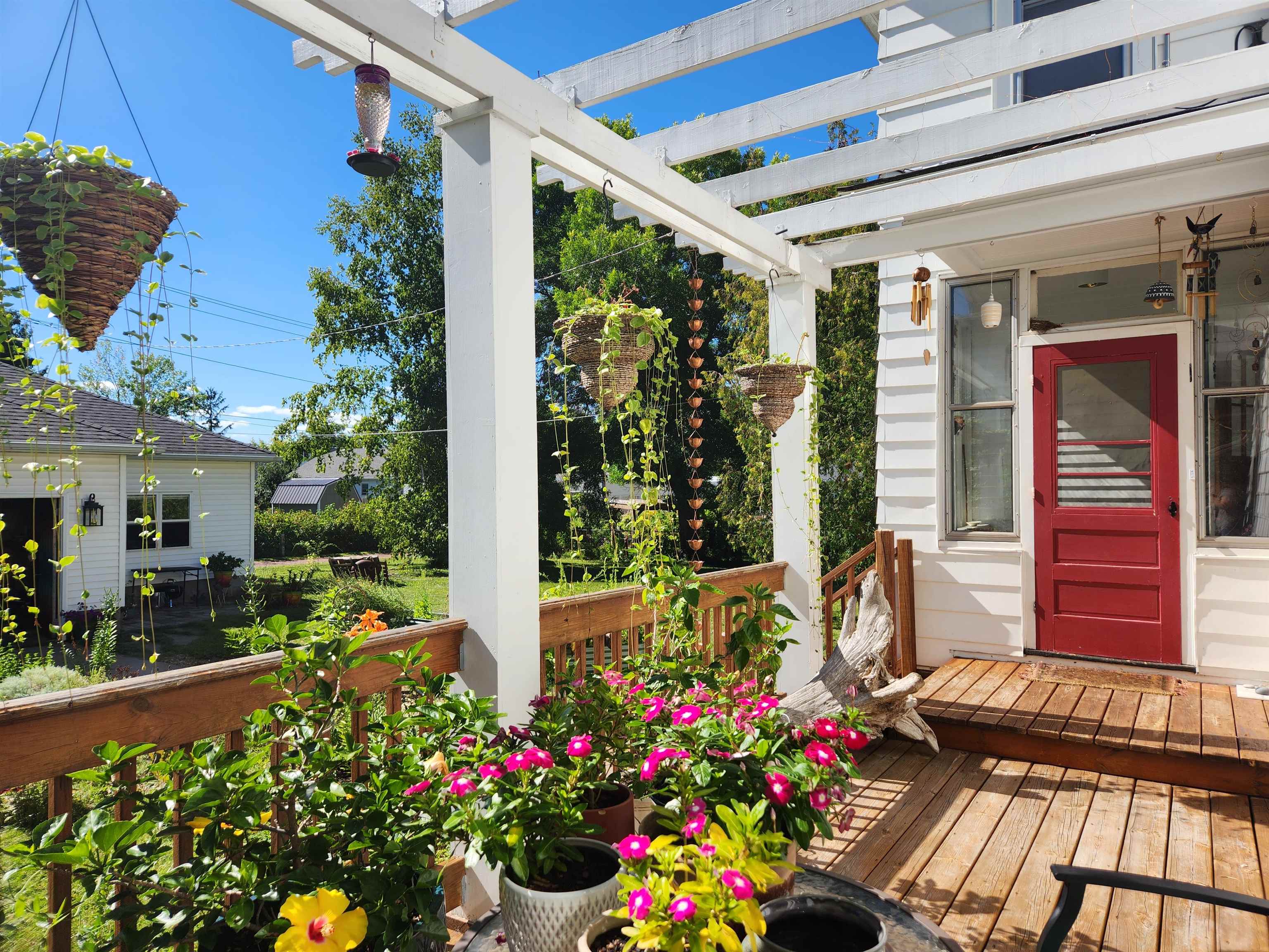 921 Ellis Ave Ashland WI 54806 6115550 image1