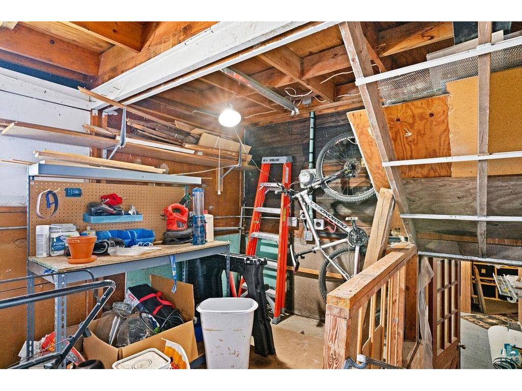 922 N 12th Ave E Duluth MN 55805 6125614 image29