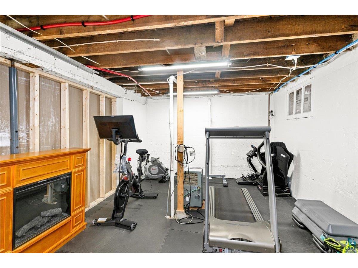 9231 Brook St Duluth MN 55810 6125775 image28