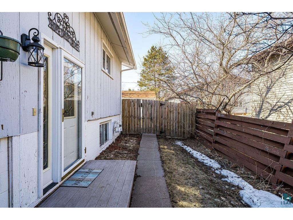 9237 Orchard St Duluth MN 55810 6124537 image3
