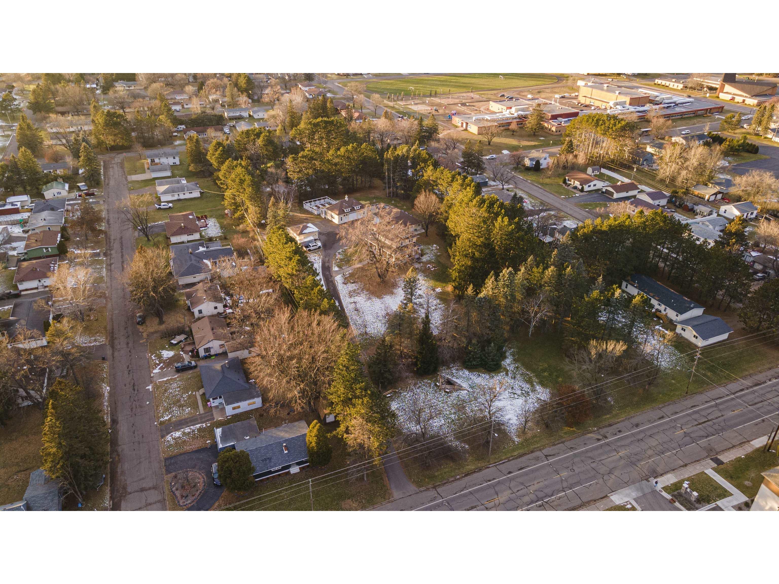 925 14th St Cloquet MN 55720 6123033 image2