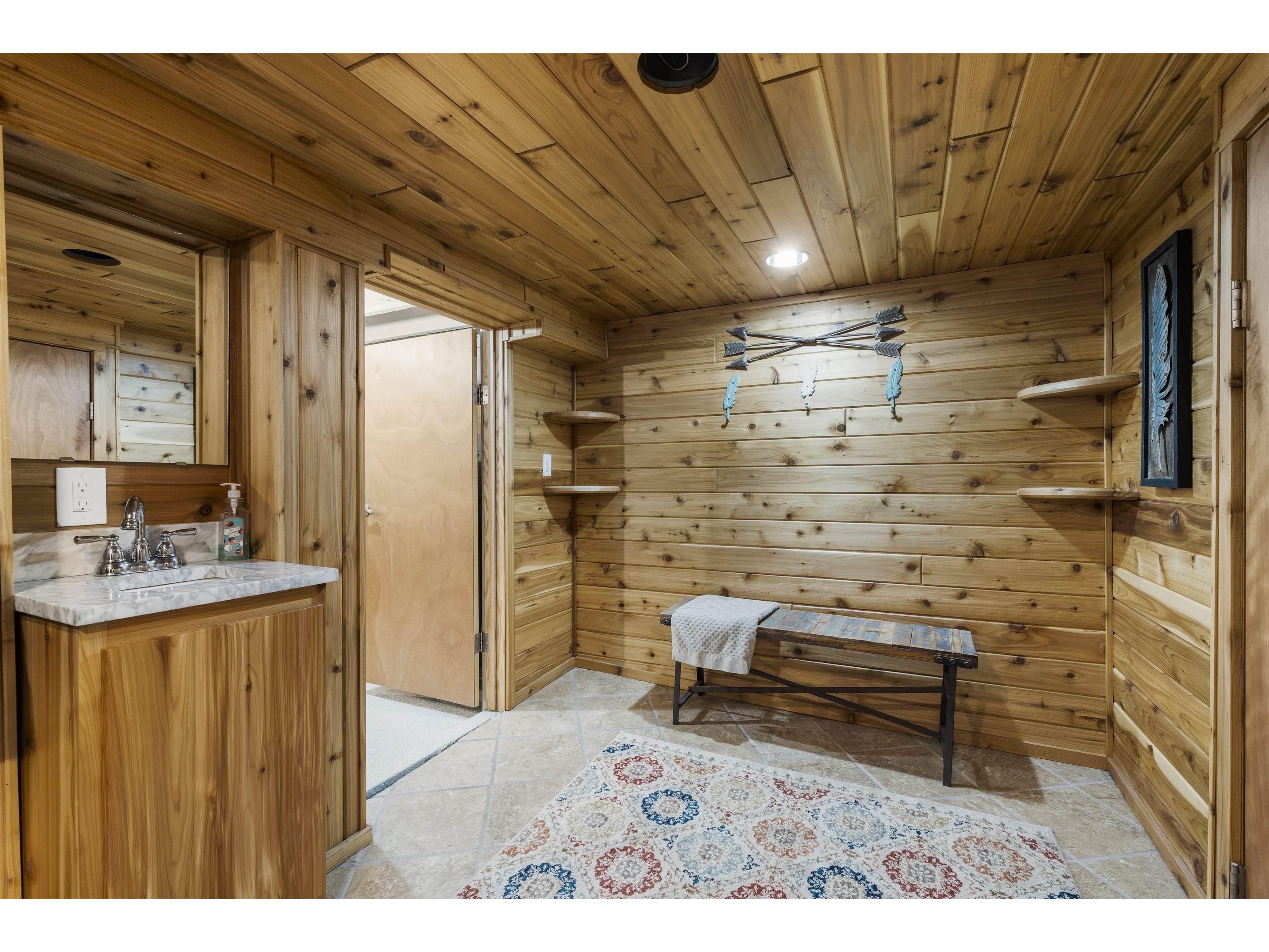 925 14th St Cloquet MN 55720 6123033 image40