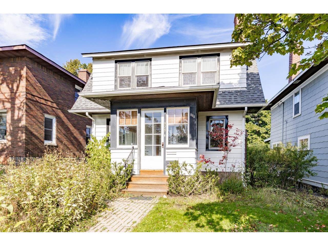 928 N 19th Ave E Duluth MN 55812 6122181 image1