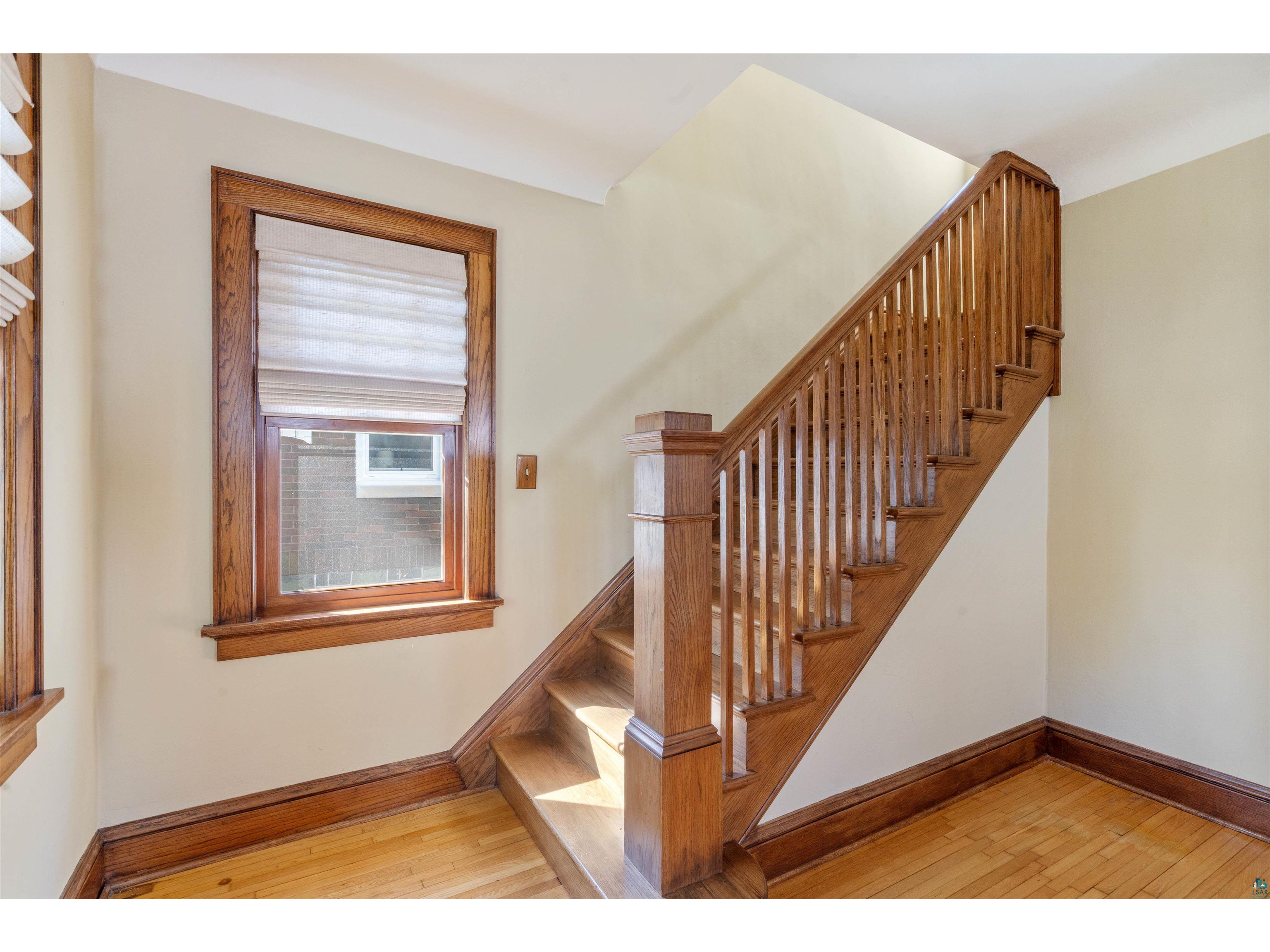928 N 19th Ave E Duluth MN 55812 6126293 image14