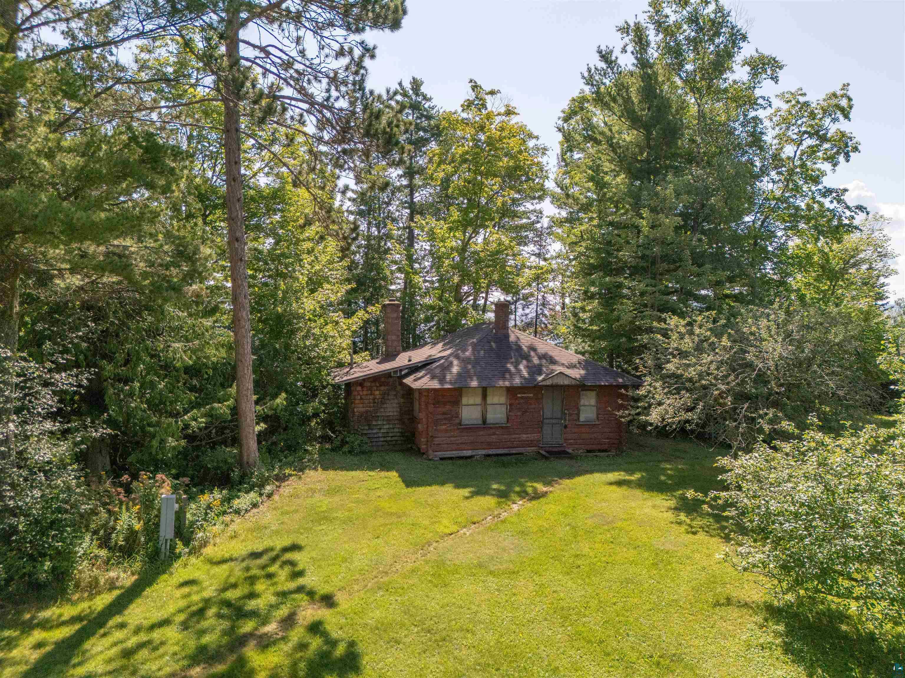 930 Superior Ave Washburn WI 54891 - Lake Superior 6126044 image1