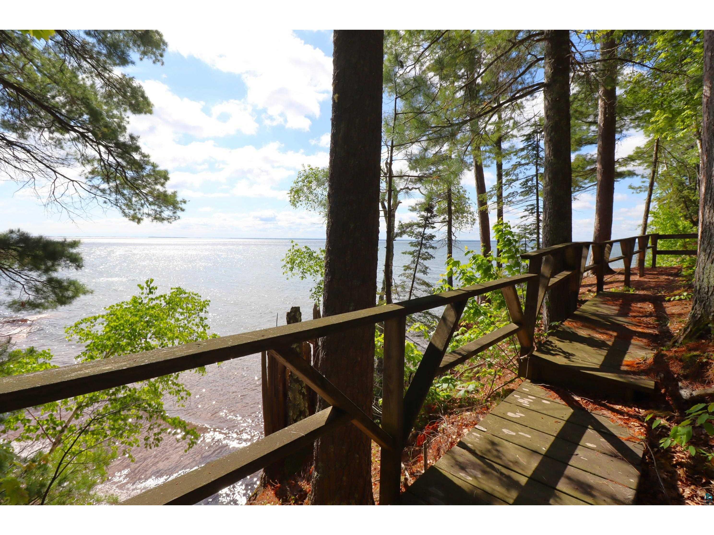 930 Superior Ave Washburn WI 54891 - Lake Superior 6126044 image11