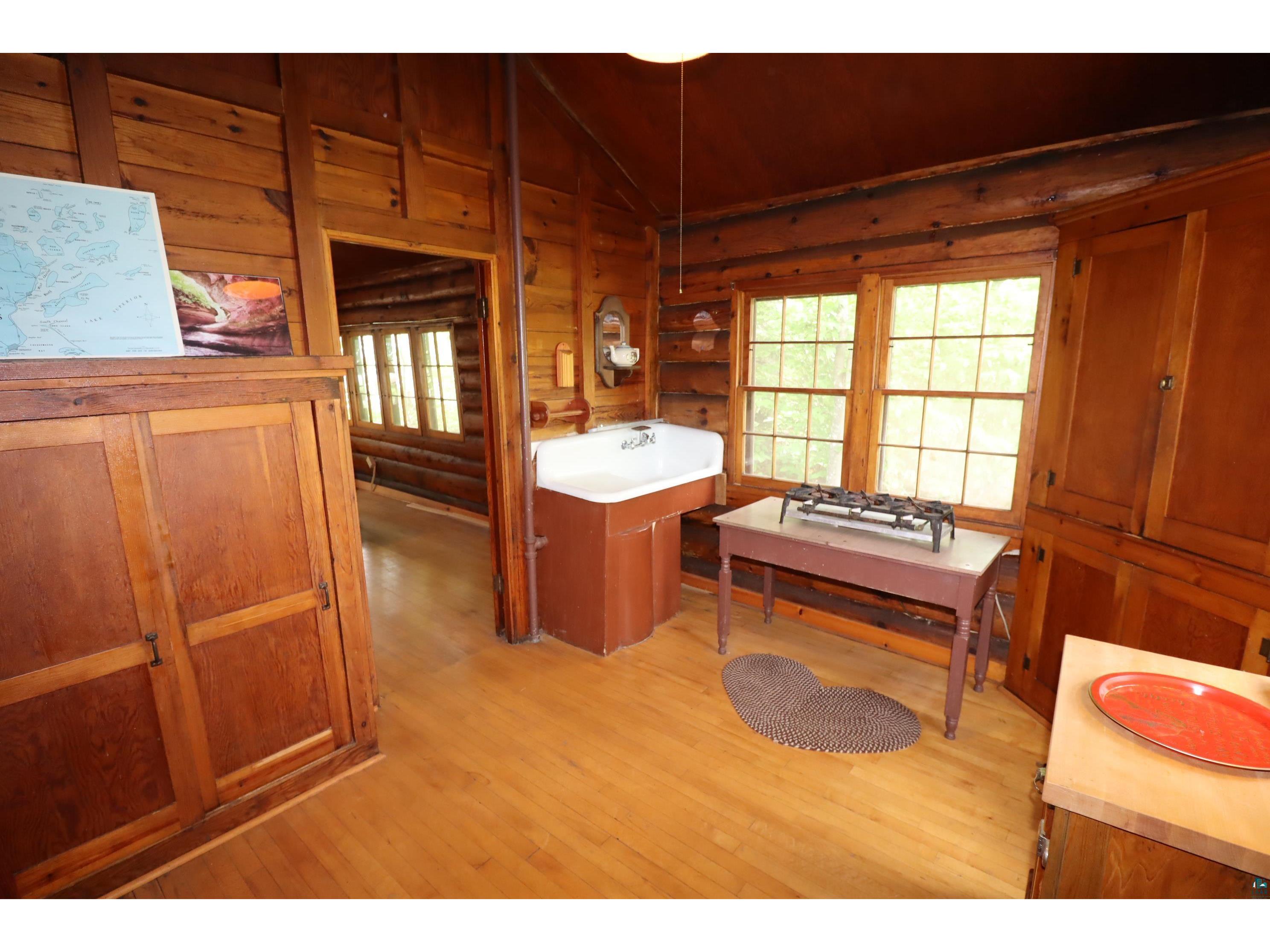930 Superior Ave Washburn WI 54891 - Lake Superior 6126044 image31
