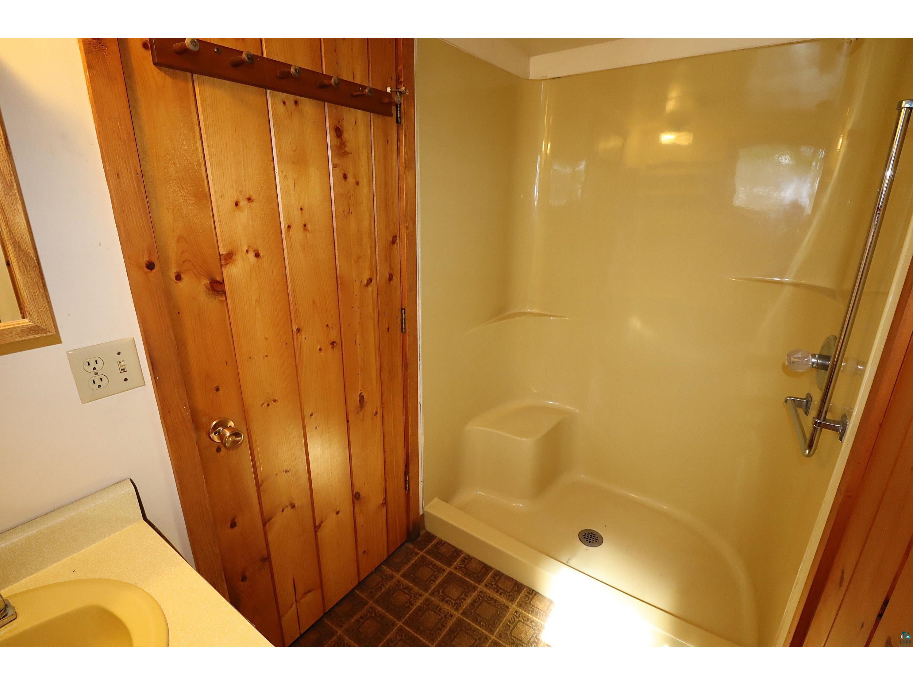 930 Superior Ave Washburn WI 54891 - Lake Superior 6126044 image32