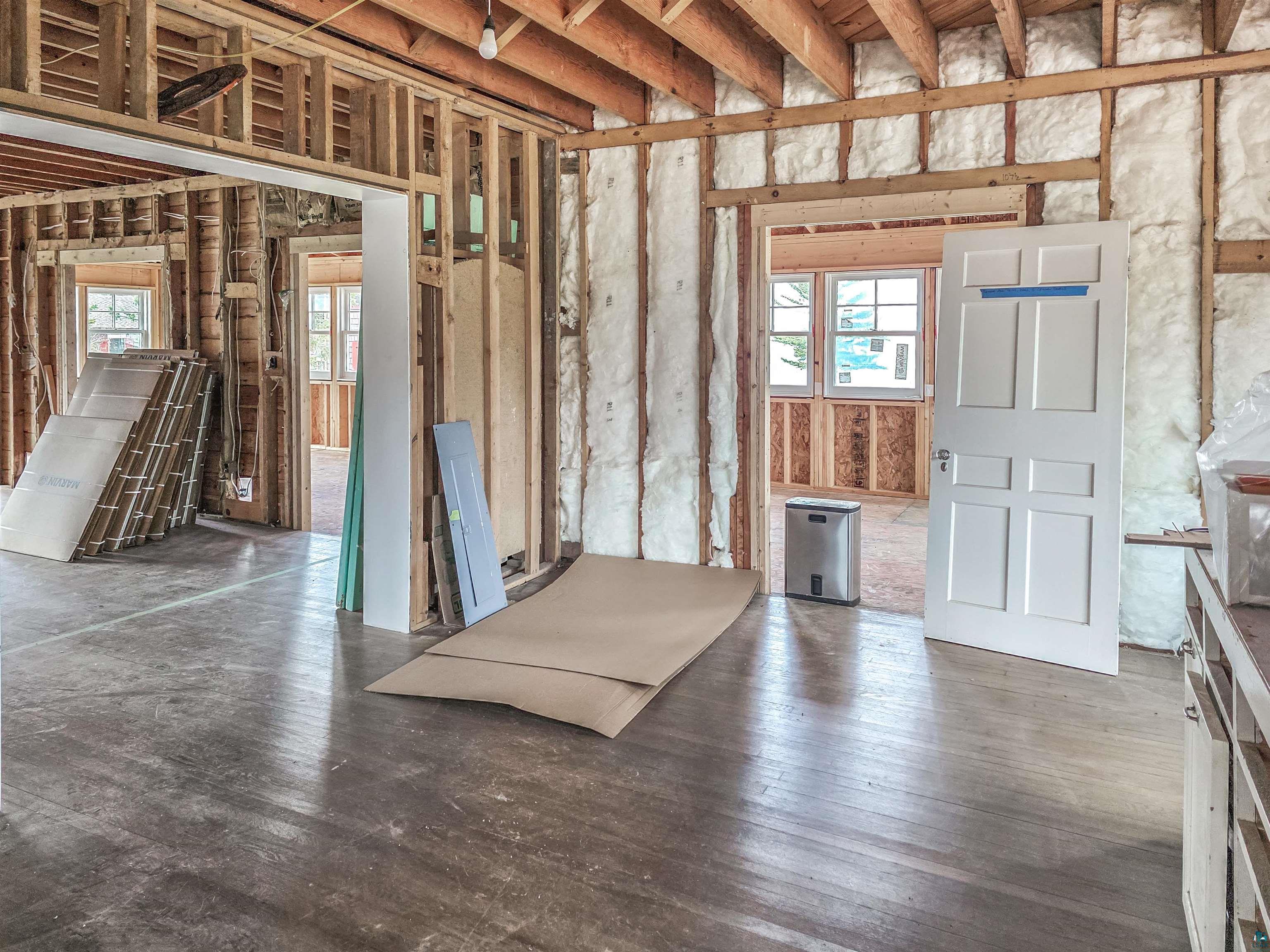 939 Whitefish St Lapointe WI 54850 - Lake Superior 6125191 image17