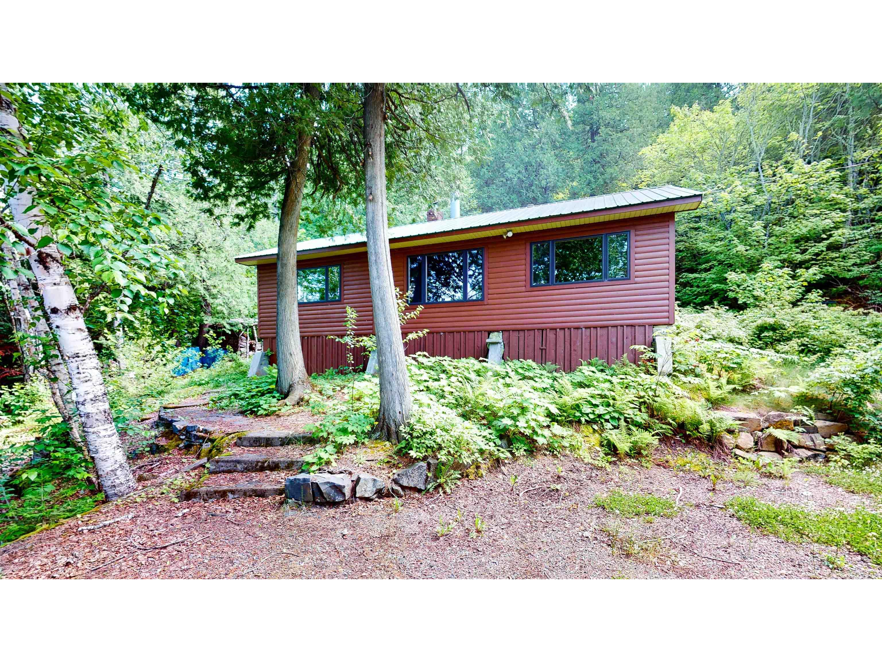 94 S Clearwater Rd Grand Marais MN 55604 - Clearwater 6120799 image1