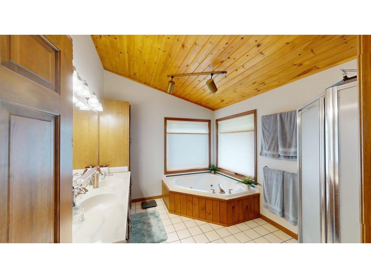 94 Stonegate Rd Hovland MN 55606 - Lake Superior 6122114 image25