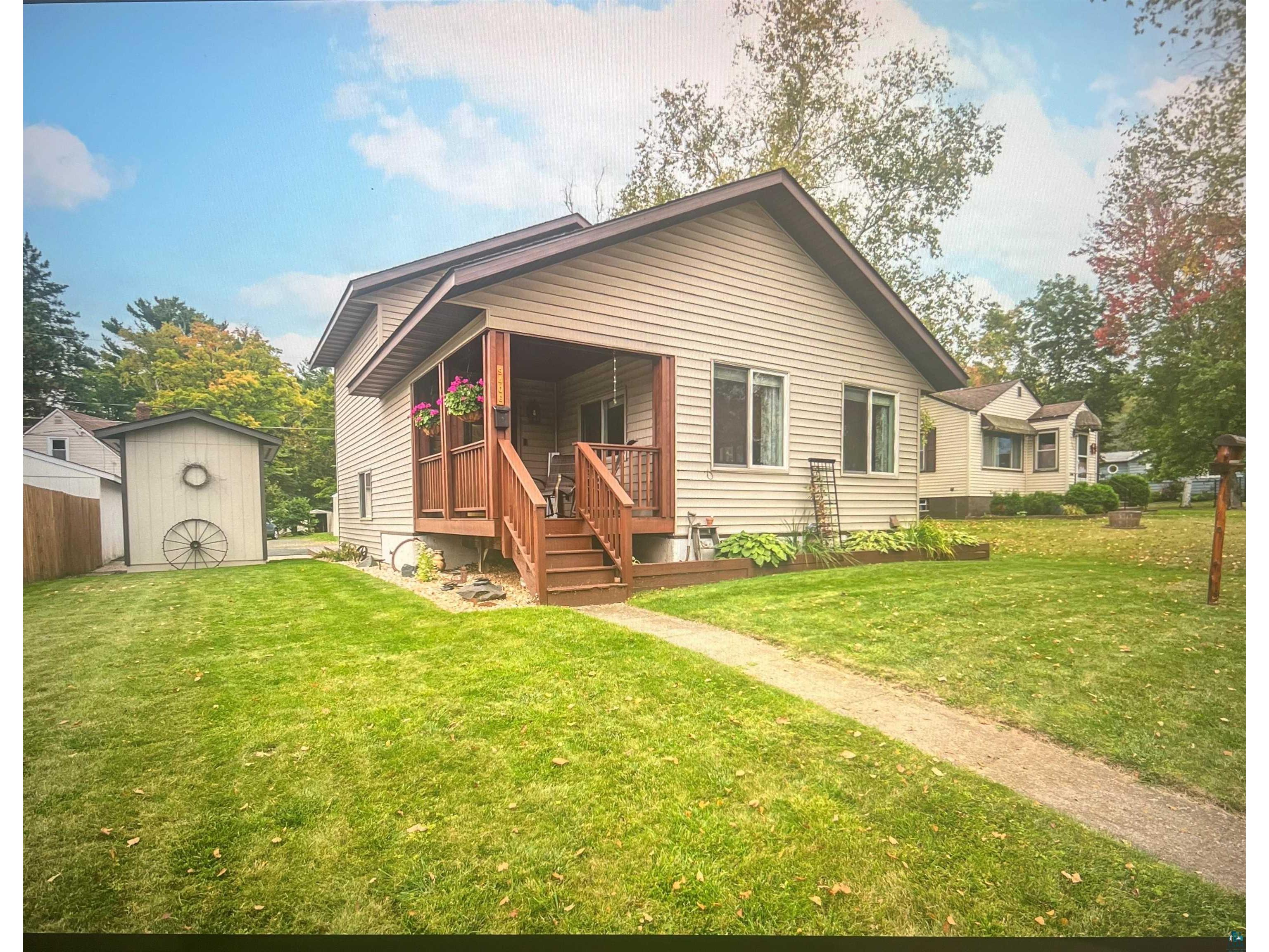 9406 Seaver Ave Duluth MN 55808 6116300 image1