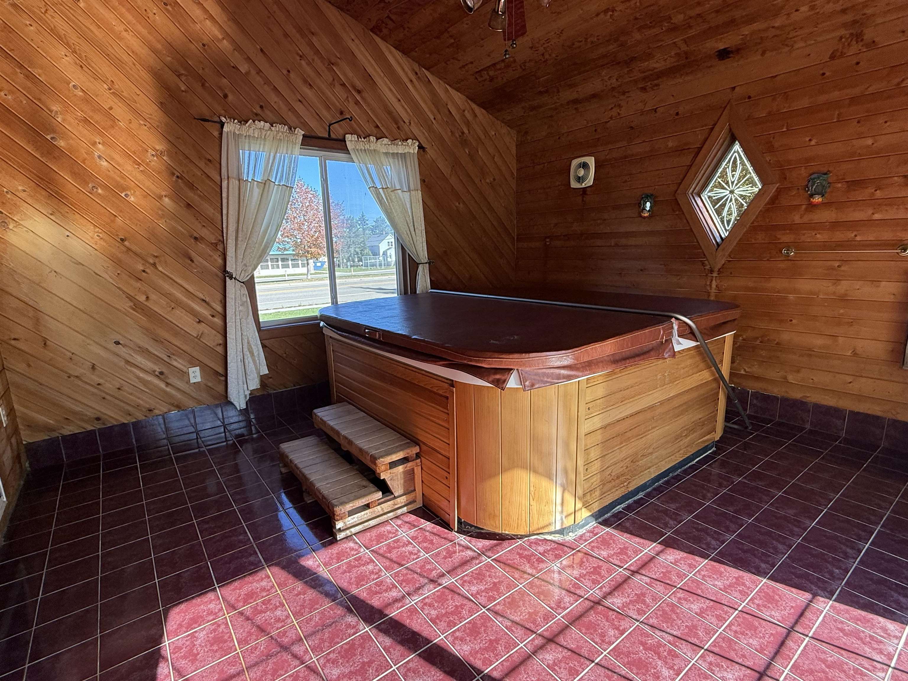 954 E Camp St Ely MN 55731 6122376 image5