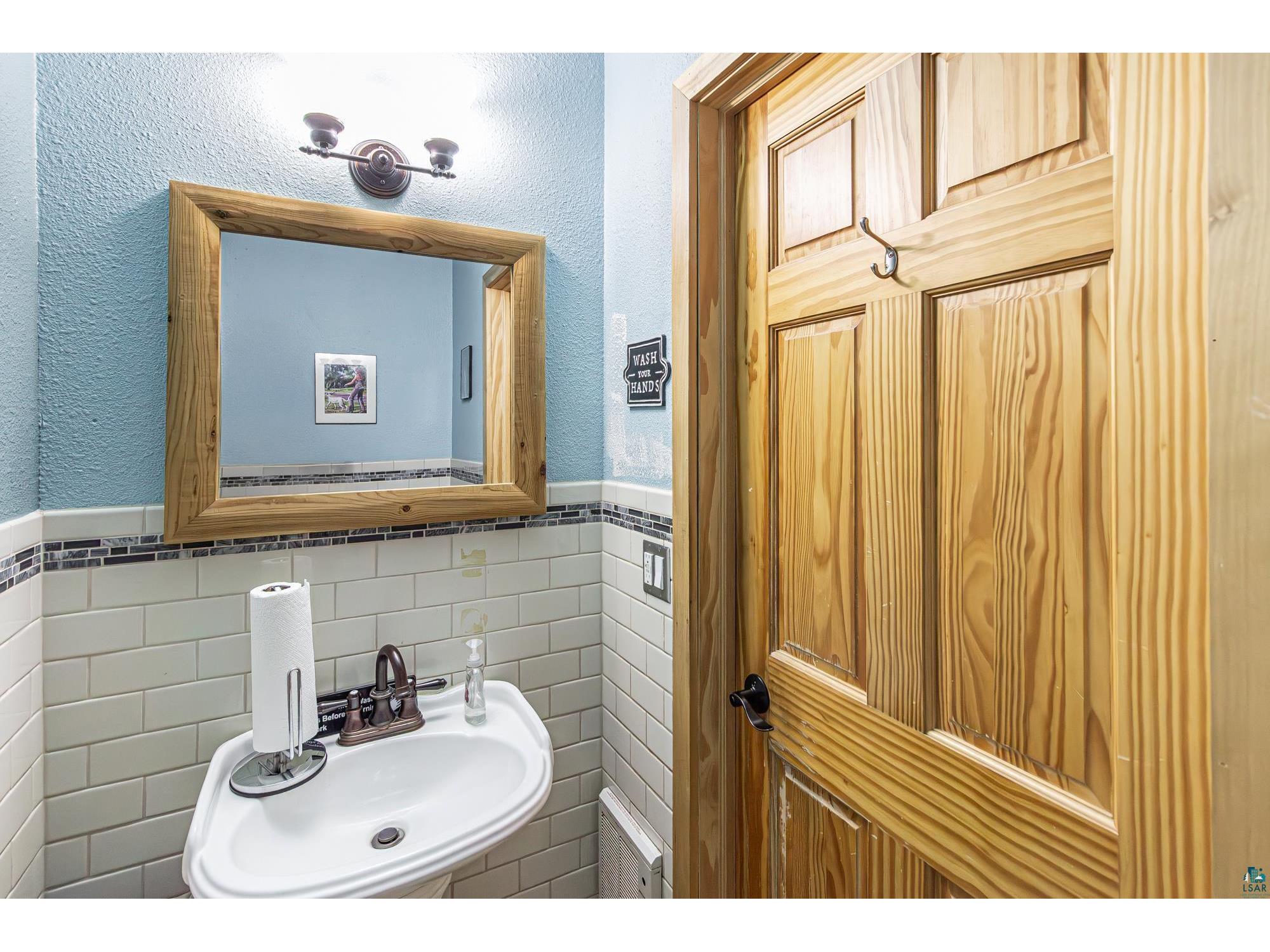 955 E Sheridan St Ely MN 55731 6125842 image24