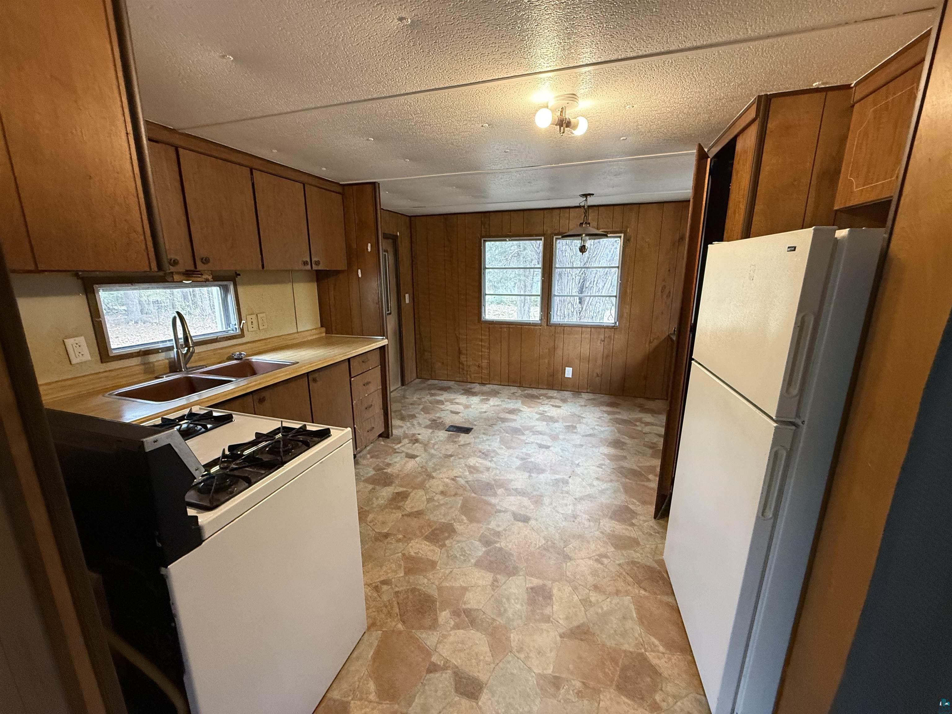 9568 E Spruce Dr Gordon WI 54836 6123859 image8