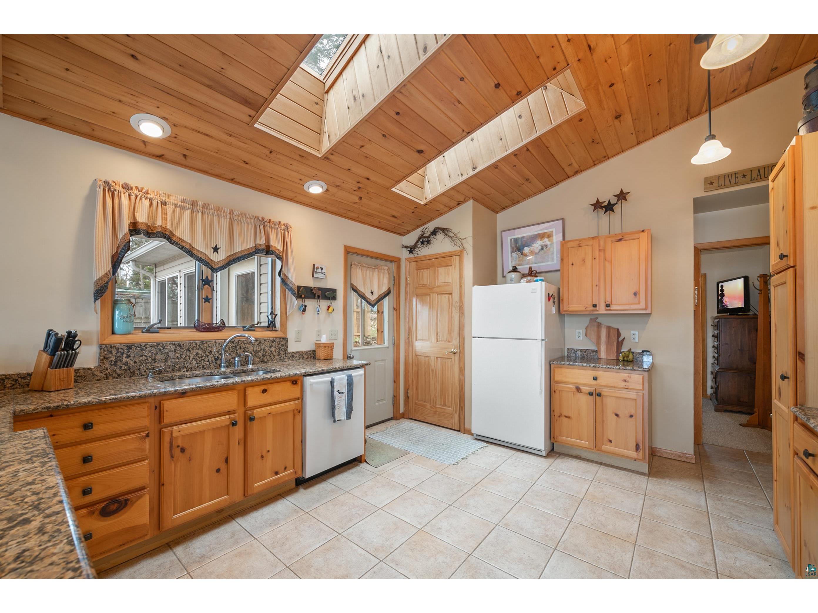 9591 S Buskey Bay Dr Iron River WI 54847 - BUSKEY BAY 6125066 image12