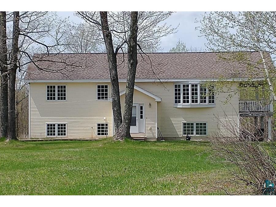 9831 S Harapat Rd, Foxboro, WI, 54836 MLS 6103084 Edina Realty