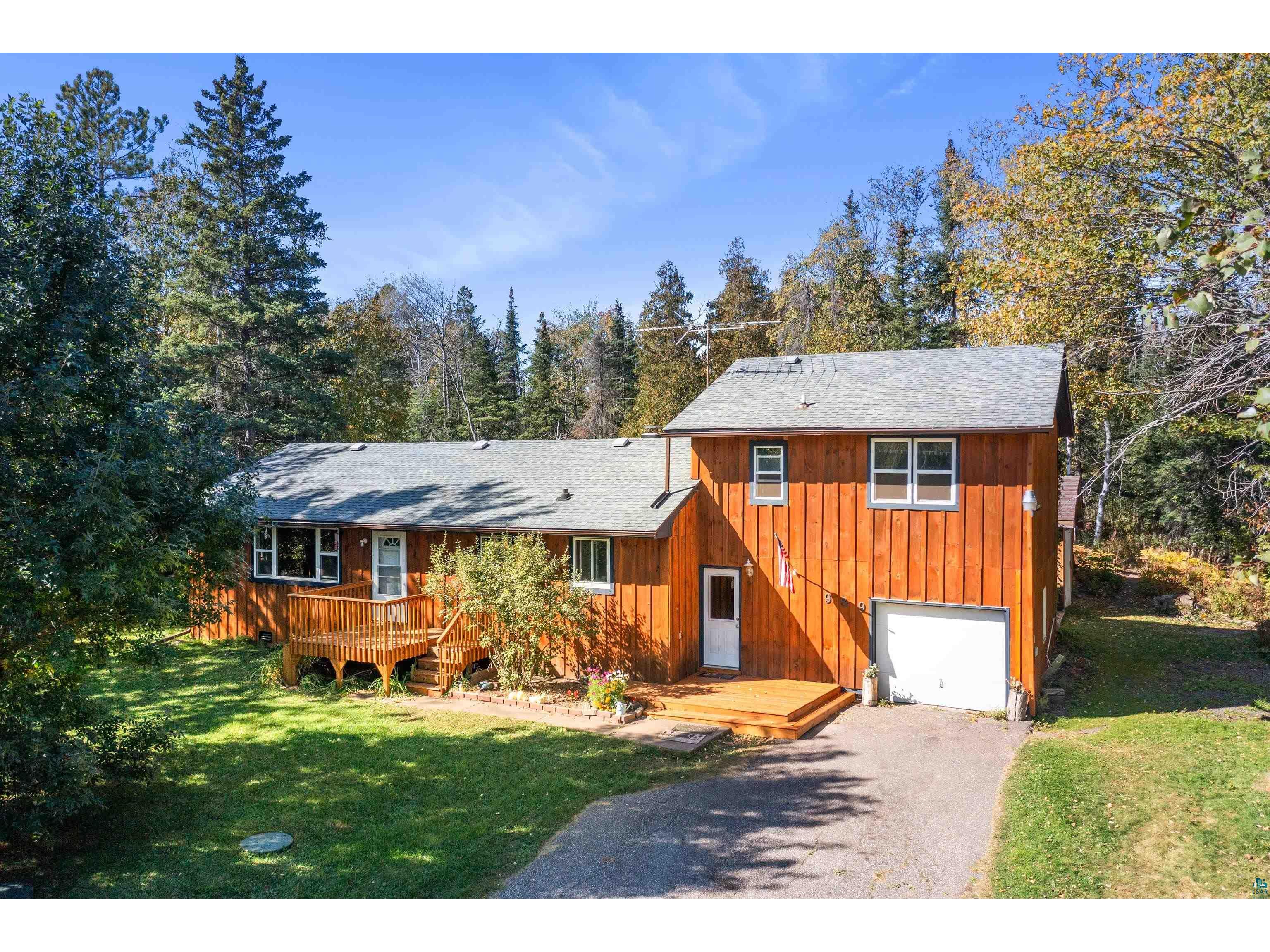 989 Scenic Dr Two Harbors MN 55616 6116388 image1